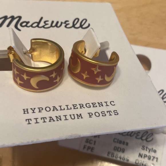 Madewell earring bundle JEWELRY - Picture 6 of 9